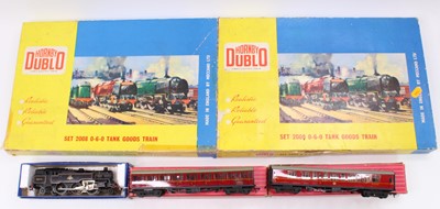 Lot 628 - Small collection of Hornby-Dublo 2 and 3-rail...