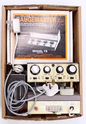 Lot 631 - Gaugemaster controllers. Offered as seen and...