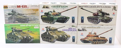 Lot 142 - Arii Tank Radio Control kits, 1.48 scale, 1 -...