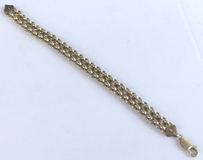 Lot 2287 - A 9ct yellow gold two-row rounded belcher link...