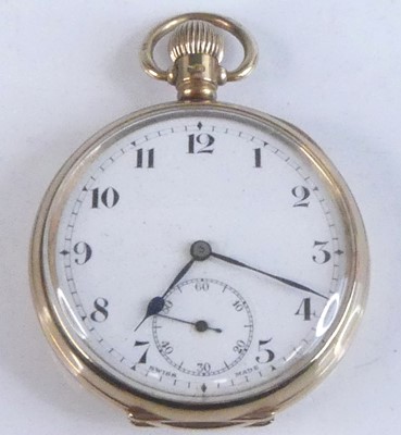 Lot 2293 - A 9ct yellow gold open face manual wind pocket...