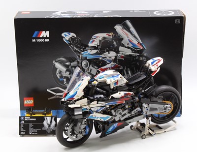 Lot 116 - Lego Technic No. 42130 BMW M 1000 RR...