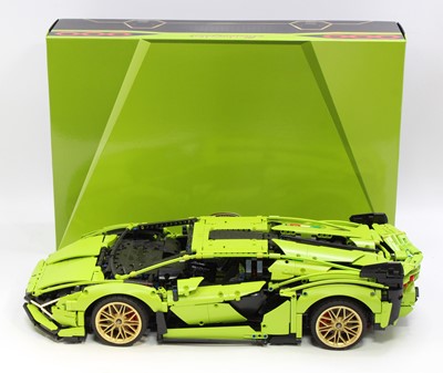 Lot 126 - Lego Technic No. 42115 Lamborghini Sian FKP 37,...