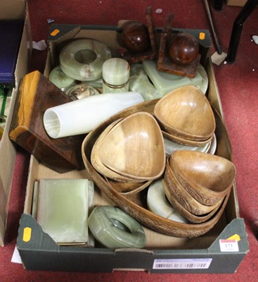 Lot 173 - A collection of treen and onyx wares, to...
