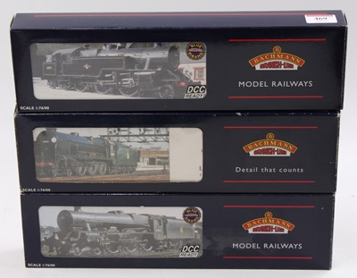 Lot 469 - Three Bachmann Branch-Line locos: 32-875...