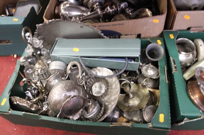 Lot 243 - Four trays of silver plated items and other...
