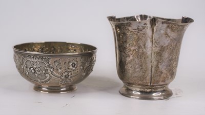 Lot 292 - An Edwardian silver vase of quatrefoil shape,...