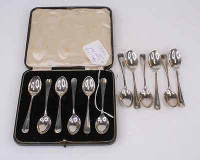 Lot 437 - A cased set of six George V silver teaspoons...