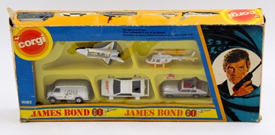 Lot 1231 - Corgi Juniors No. 3082 James Bond five piece...