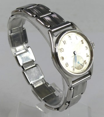 Lot 2315 - A gent's Rolex Oyster Royal shock resisting...