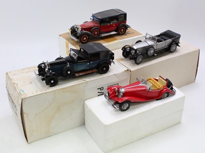 Lot 874 - A collection of Franklin Mint 1/24 scale...