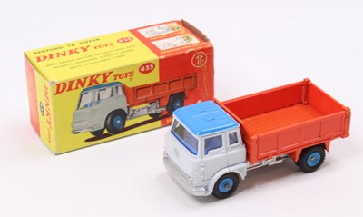 Lot 1167 - Dinky Toys No. 435 Bedford TK tipper...