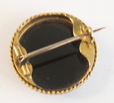 Lot 2530 - A yellow metal banded agate target style...