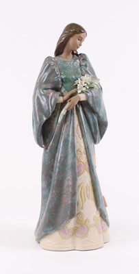 Lot 4 - A Lladro pottery figure of a lady 'Privilege',...