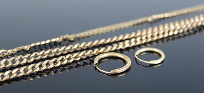 Lot 358 - A 9ct gold flat curb link necklace, 51cm,...