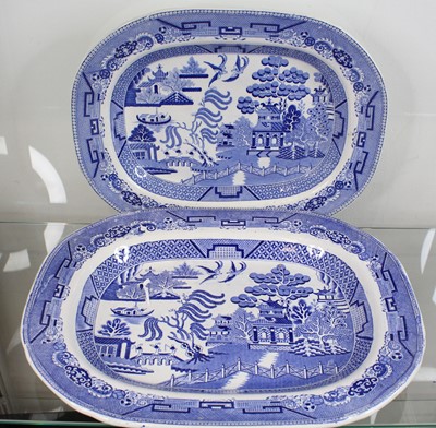 Lot 528 - A graduated set of two Staffordshire pearlware...