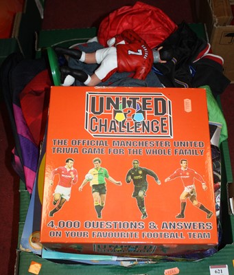 Lot 621 - A collection of football related items to...