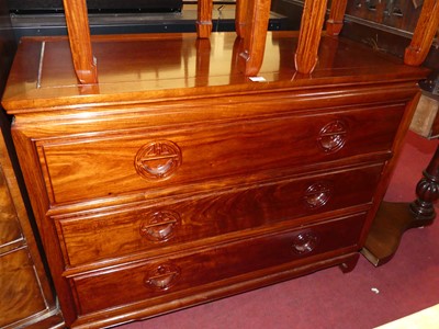 Lot 1346 - A contemporary Eastern hardwood chest of three...