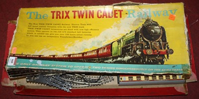 Lot 660 - A Trix Twin Cadet 00 gauge model railway set