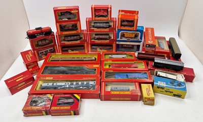 Lot 457 - Hornby/Triang Hornby goods wagons: Three R6397...