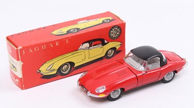 Lot 1525 - Tekno 927 Jaguar Type E - red body, black hood,...