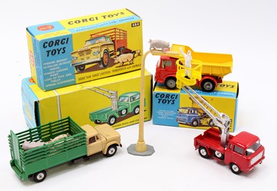 Lot 1359 - Corgi Toys boxed model group of 3 comprising...