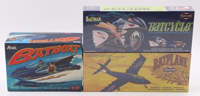 Lot 803 - Polar Lights boxed Batman 1/25 and similar...