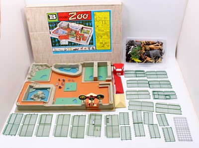 Lot 1955 - A Britains No. 4712 model zoo housed in the...