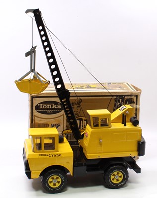 Lot 1895 - A Tonka Toys USA No. 3940 Mighty Tonka Mobile...