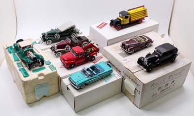 Lot 938 - A collection of eight various boxed (but a/f)...