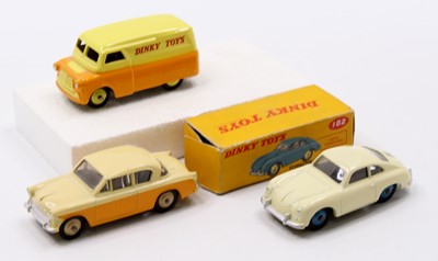 Lot 1149 - Dinky Toys model group of 3 comprising No....