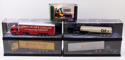 Lot 1570 - Corgi Toys modern issue 1/50th road haulage...