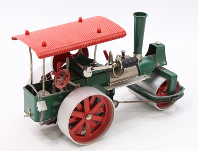 Lot 56 - A Wilesco Old Smoky live steam traction engine...