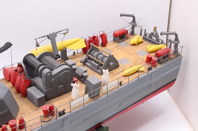 Lot 96 - Robbe 1/40th scale kit built model of a M1062...