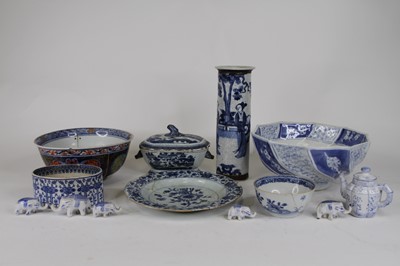 Lot 86 - A collection of 18th century and later Chinese...