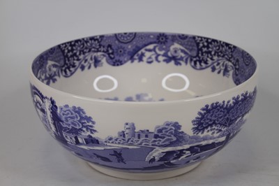 Lot 227 - A Spode Italian pattern bowl, 27cm dia.