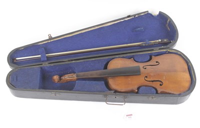 Lot 279 - A Hopf violin, having a two-piece front and...