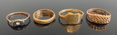 Lot 370 - A gent's 9ct gold signet ring; together with a...