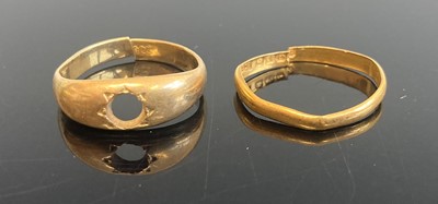 Lot 374 - An 18ct gold ring (cut and stone removed),...