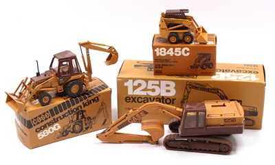 Lot 1593 - A Conrad 1/35 scale Case construction vehicle...