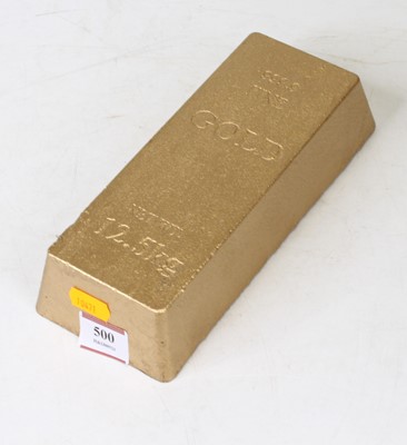 Lot 500 - An imitation gold bar, 12.5kg, 20cm