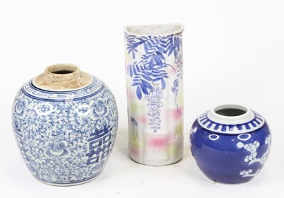 Lot 508 - A Chinese export blue and white ginger jar...