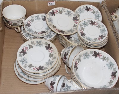 Lot 616 - A collection of Royal Doulton dinner and tea...