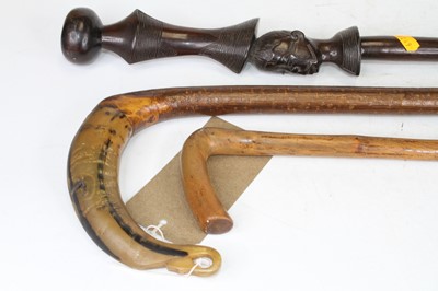 Lot 644 - A 20th century briarwood walking stick with...