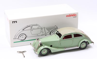 Lot 1828 - Marklin 19031 tinplate clockwork 1930's 2-door...