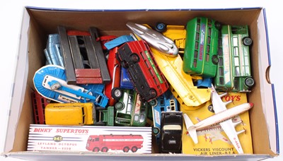 Lot 1190 - A box containing mixed diecasts to include a...