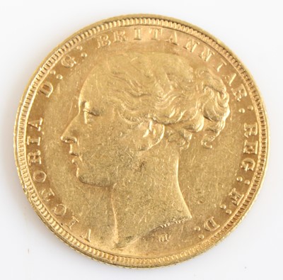 Lot 2213 - Great Britain, 1882 gold full sovereign,...