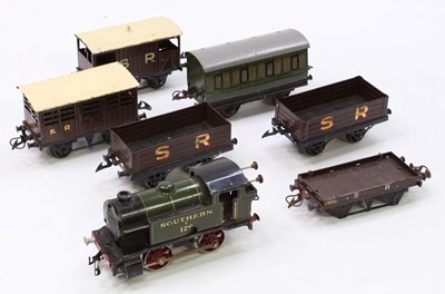 Lot 308 - Shoebox containing Hornby ‘Southern’ items:...