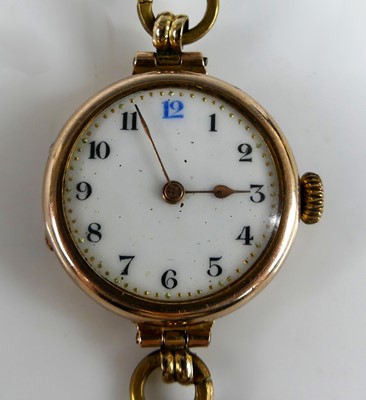 Lot 2657 - A vintage lady's 9ct gold cased wristwatch,...