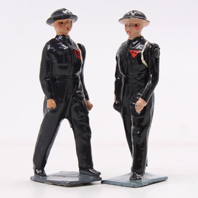 Lot 2020 - Britains From Set No.1914 Air Raid Warden pair,...